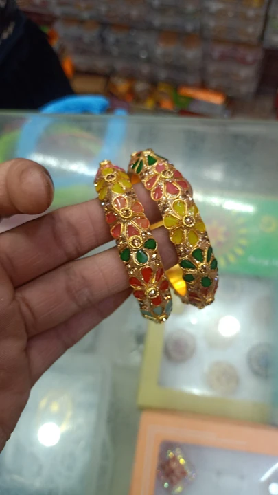 Bangles uploaded by business on 5/2/2023