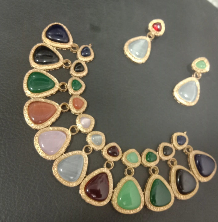 Multiple color stones beautiful necklace  uploaded by business on 5/2/2023