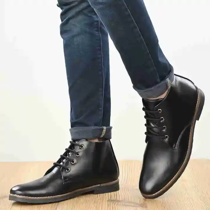 Men's High Quality Boots  uploaded by business on 5/3/2023