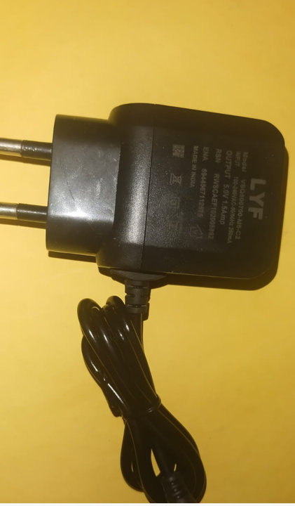 Normal/ Jio Charger  uploaded by Jahanvi Corporation on 5/3/2023