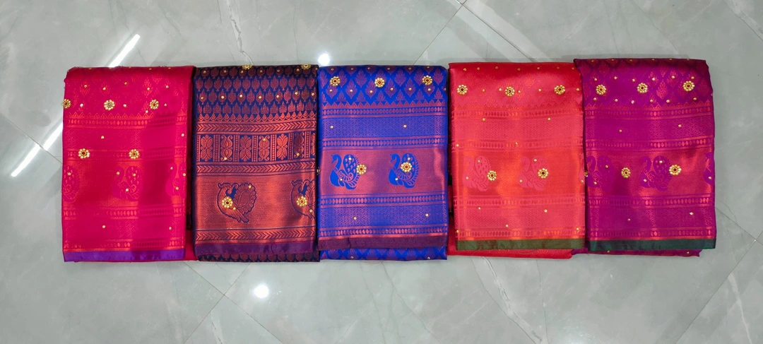 Brocade Saree  uploaded by Attire point on 5/3/2023