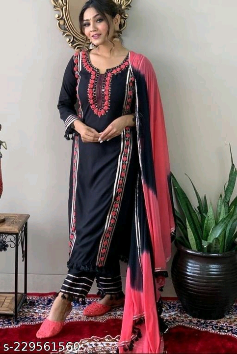 Kurti set & sarees  uploaded by Kumud Collection  on 5/3/2023