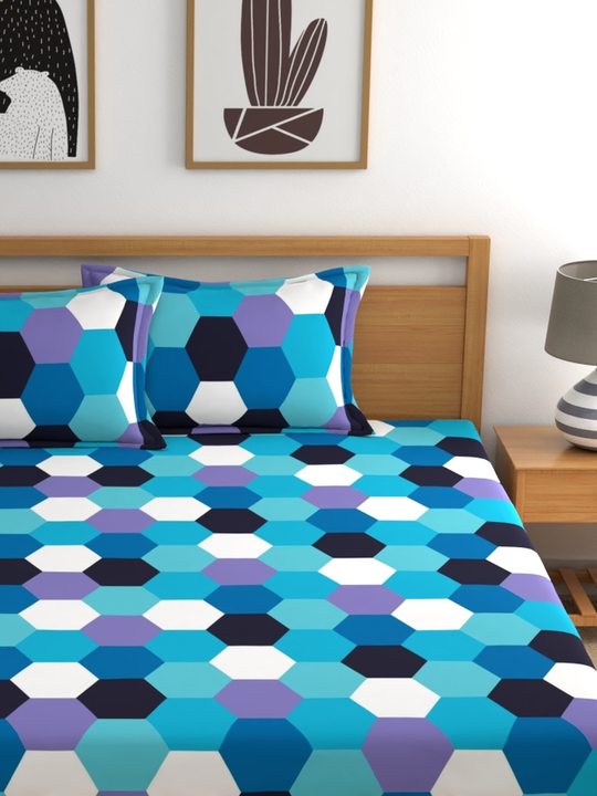 Blue & White Geometric Double Bedsheet uploaded by Esskay International on 5/3/2023