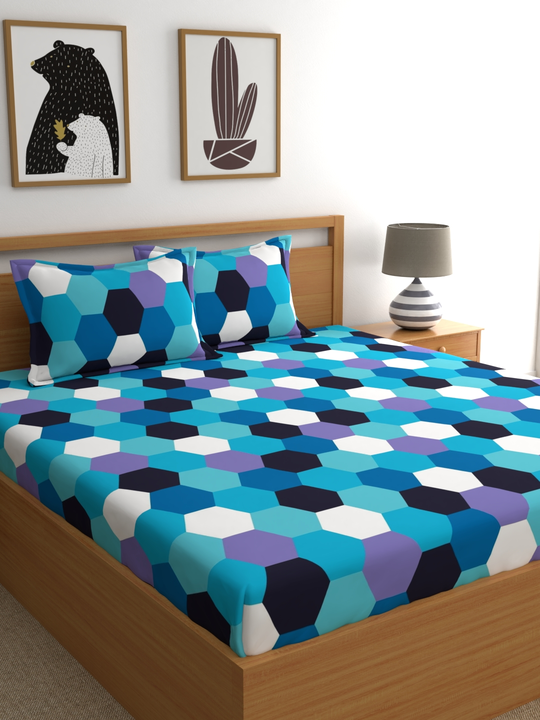 Blue & White Geometric Double Bedsheet uploaded by Esskay International on 5/6/2024