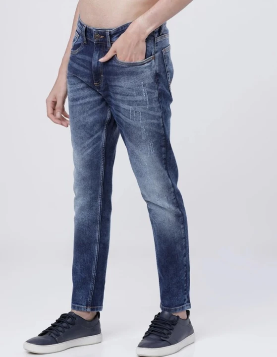 HIGHLANDER

Men Tapered Fit Mid Rise Blue Jeans uploaded by business on 5/3/2023