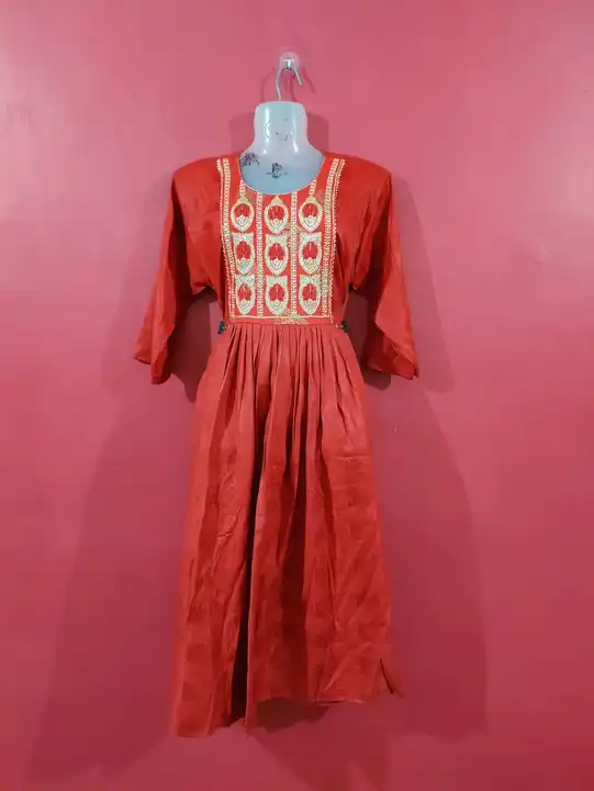 Dress uploaded by Kumar traders on 5/3/2023