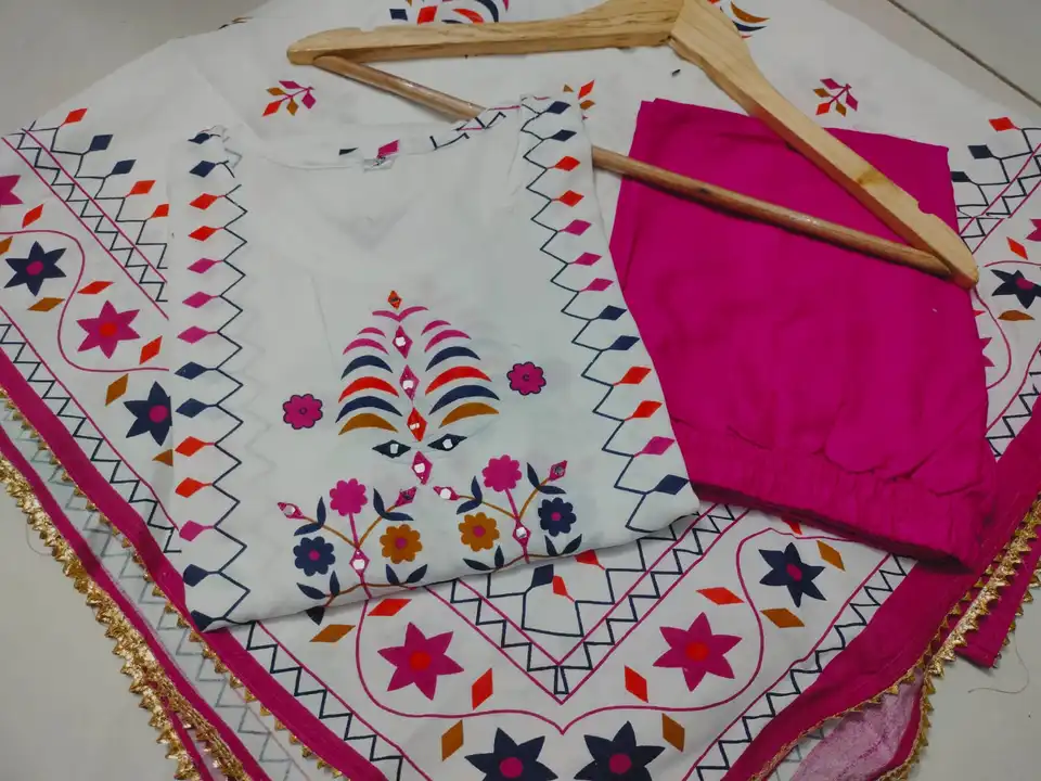 Ethnic wear  uploaded by Fatema collection on 5/3/2023