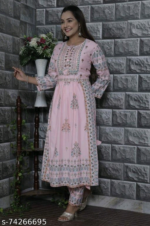 Kurta set  uploaded by DELUXE  STORE on 5/3/2023