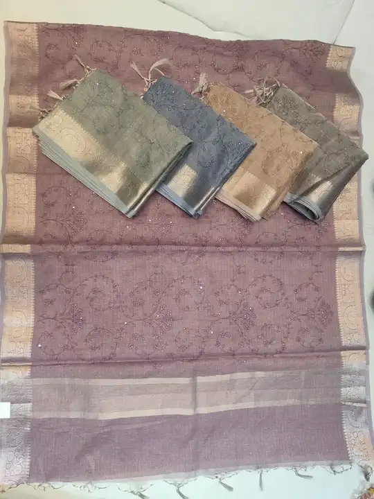 Tissue handloom sarees uploaded by New Sweta sarees on 5/4/2023