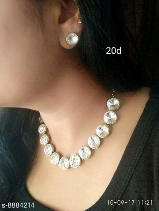 Jewellery set uploaded by Friends fashion clothes  on 3/8/2021