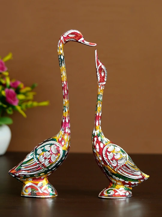 🪿🪿Colorful Metal Kissing Swan Couple Handcrafted Decorative Figurine showpiece  uploaded by Home decor on 5/4/2023