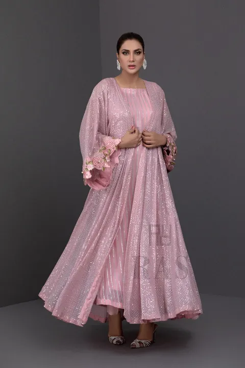 🎭* BEAUTIFUL  COTY  GOWN  *🎭

SKU NUMBER :-STR_1077_ ZZ

🌟Coty   FABRIC :  Fox Georgette with Emb uploaded by MSR close on 5/4/2023