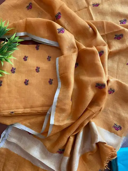Linen work suits uploaded by WeaveMe India on 5/4/2023