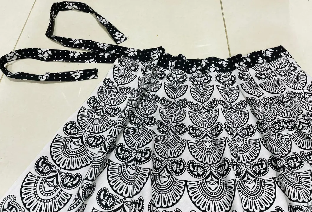  Cotton Pigment Printed black and white wrap skirt 
 uploaded by HARF CLASSIC on 5/4/2023