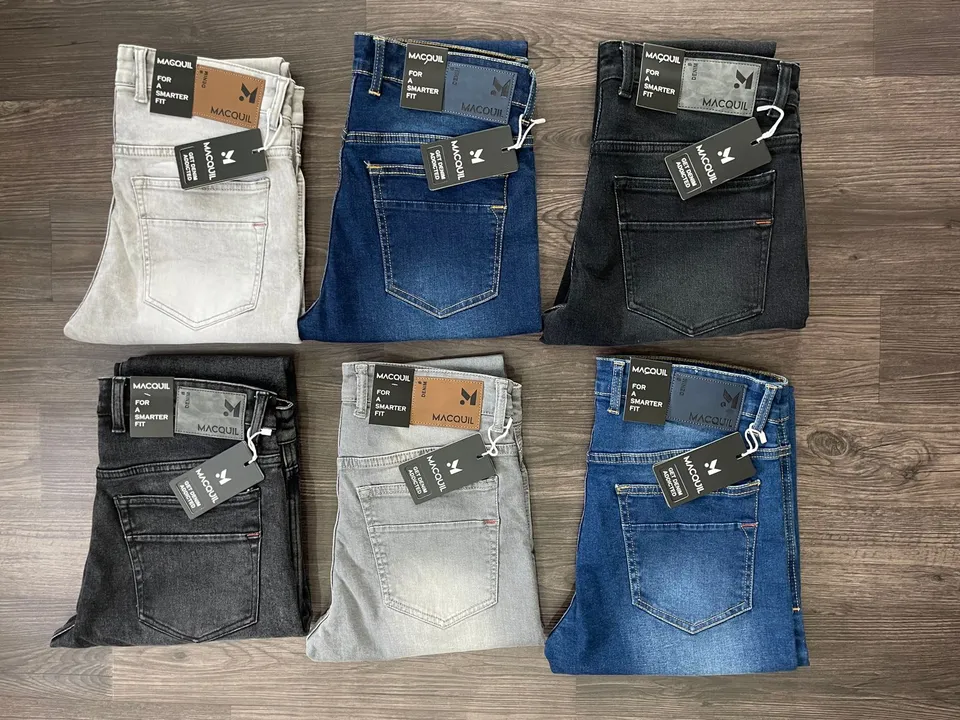 Post image *MACQUIL JEANS* 👖

*RAYMONDS TWILL FABRIC*

*💯 COTTON TORN JEANS*

*SIZE :      30   32   34   36    38*

*RATIO :    1      2      2     1      1*

*STYLE  :  ANKEL FIT*
 
*MOQ :  42 Pieces*