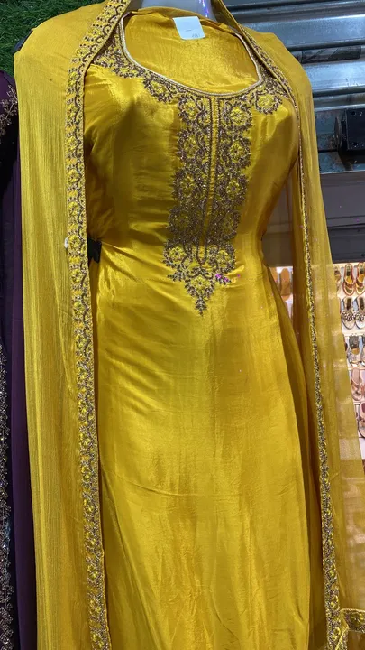Creap fabric pure hand work uploaded by Umra fashion on 5/5/2023