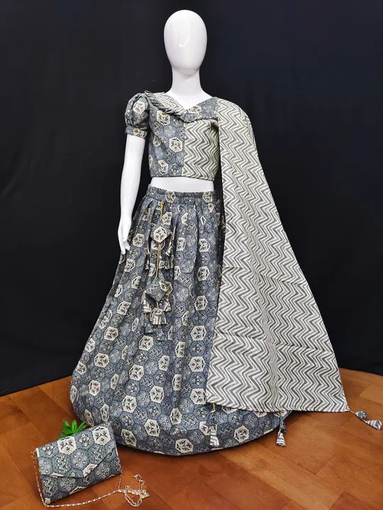 *🌷Kids Lehenga Choli with Matching Purse 🌷*

Everyone will admire you when your kid wear this Stun uploaded by Aanvi fab on 5/5/2023