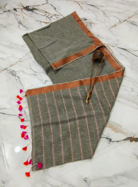 Linen khadi cotton saree with bp uploaded by Jyotsna Saree Center on 5/5/2023