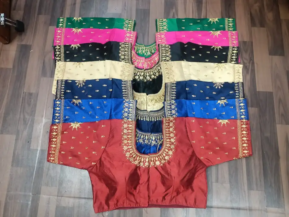 Embroidery blouse  uploaded by Siddhi vinayak creation  on 5/6/2023