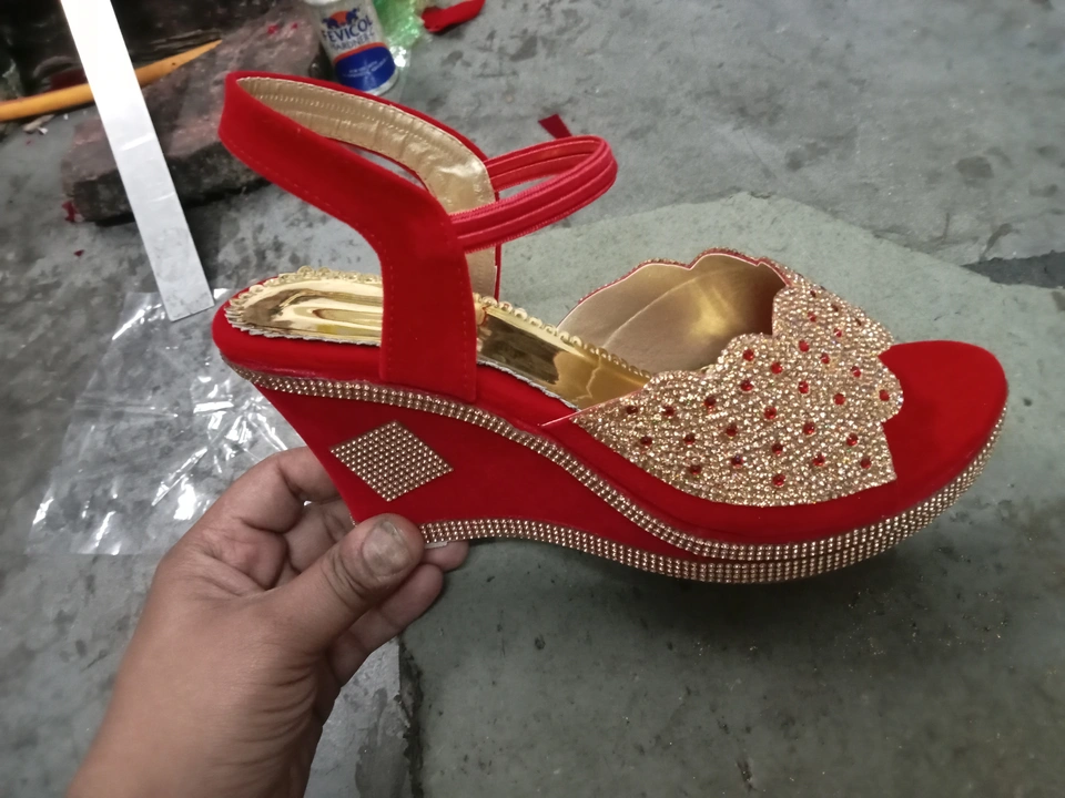 Product uploaded by Raj footwear on 5/6/2023