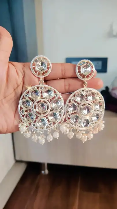 Kundan earrings  uploaded by Sb designs on 5/6/2023