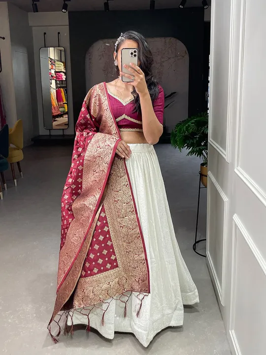 Lehenga choli
-
Breathing in a ton of cultural hues and ethnicities, A classic white lehenga uploaded by DUDHAT Impax on 5/6/2023
