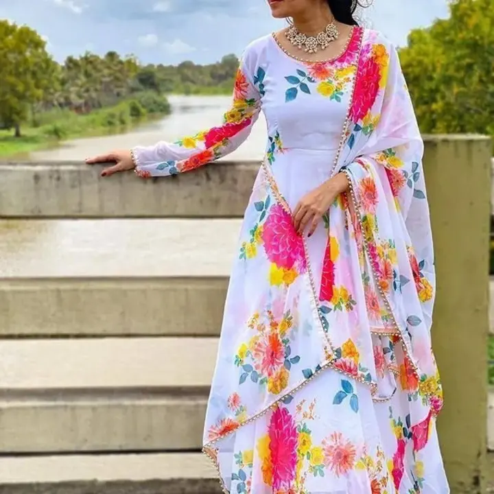 Post image *X-lady launching colorfull Maxy gown*

👸🏼🌸*White Moti Suit* 👩🏻‍🦰
Classic Dress Are Delightful And This Easy To Wear And Stylish Floral Print Georgette Suit With Beautiful Pearl Lace Overall Is A Joyful Vibe 🌼🌼


Material:- fox Georgette with Dupptta 
Complete Linning 
Length:52"+
Sleeves 20"
Flare 4.5 Mtrs 

Size:- S-36 
     M-38 
      L-40 
     XL-42 
     XXL-44

Ready to ship 🚢 
Maltipal pics available