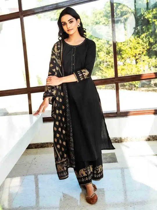 M to XXL, Straight kurta with Pant and Dupatta Reyon gold Printed BORDER* uploaded by Online Ladies Dresses on 5/6/2023