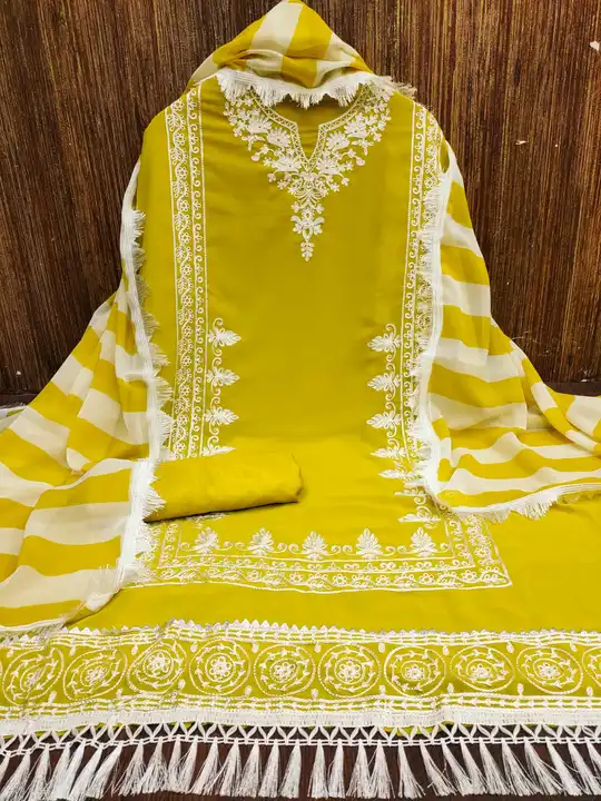 Dress material uploaded by Taha fashion online store on 5/7/2023