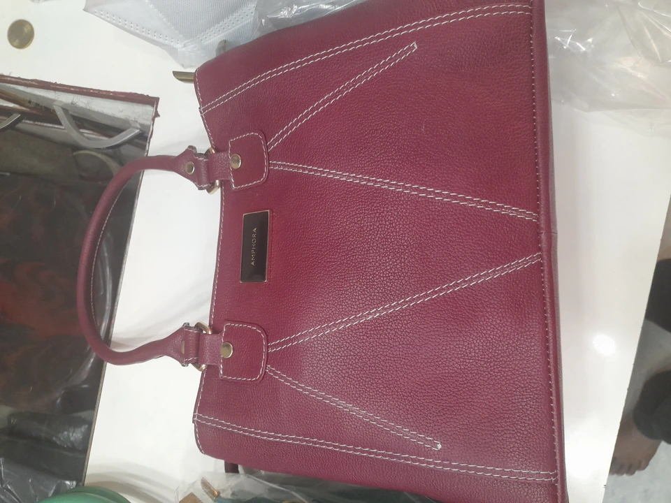 Ladies Leather Bag uploaded by M/s Biplab das on 5/29/2024