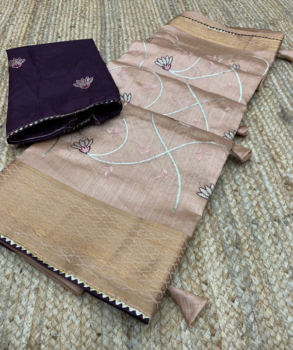 *NEW ARRIVALS*

*D.No.36022*

*FABRIC* :- *CRYSTAL DOBBY COTTON WITH BEAUTIFUL THREAD JAAL WORK WITH uploaded by Maa Arbuda saree on 5/7/2023