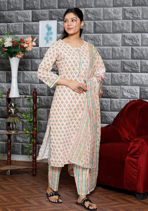 Cotton kurties  uploaded by business on 5/7/2023