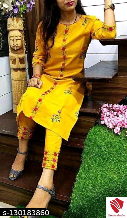 Post image I want 1-10 pieces of Kurta set at a total order value of 1000. Please send me price if you have this available.