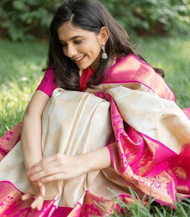 South Indian pink & white silk saree uploaded by business on 3/9/2021