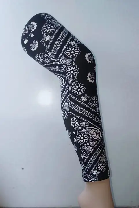 Comfy Printed leggings  uploaded by Oro India on 5/7/2023