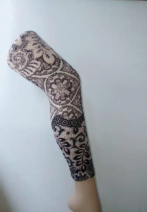 Comfy Printed leggings  uploaded by Oro India on 5/7/2023
