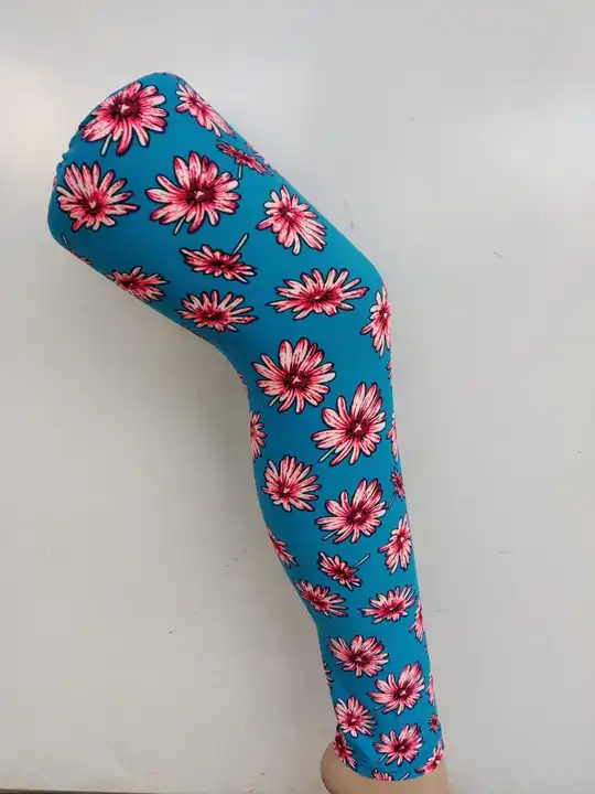 Comfy Printed leggings uploaded by business on 5/7/2023