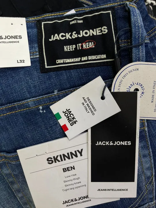 Jack and Jones original with brand mention bill and price tag uploaded by Blackoff on 5/8/2023