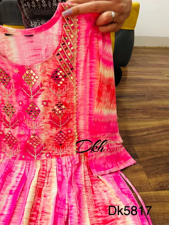 Kurti uploaded by Taha fashion online store on 5/8/2023