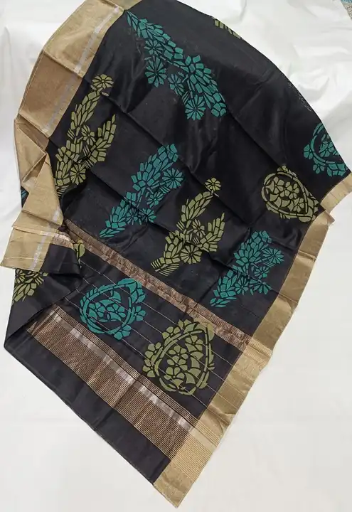 Pure handwoven & handblock print chanderi designer saree uploaded by Virasat handloom chanderi on 5/8/2023