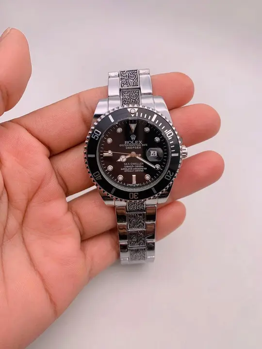 Rolex Men’s watch for Gentlemen and all beautiful women or girls  uploaded by BSH Mega Store  on 5/8/2023