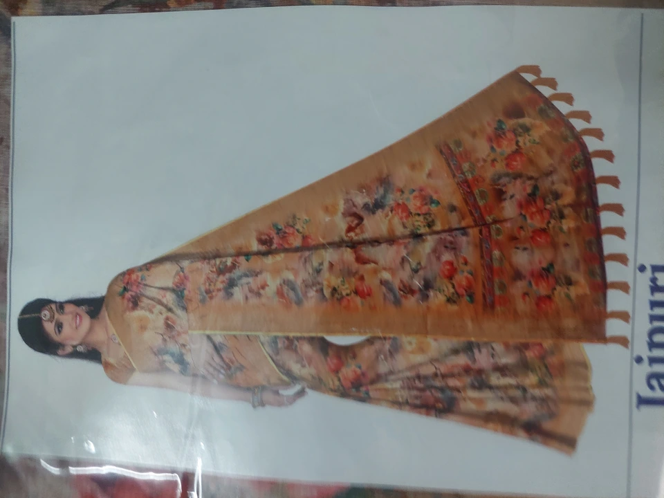 Cotton sarees uploaded by Moksh Da saree shop on 5/30/2024