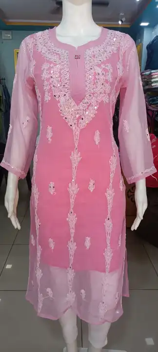 Product uploaded by Arshiya fashion Ledis suit on 5/8/2023