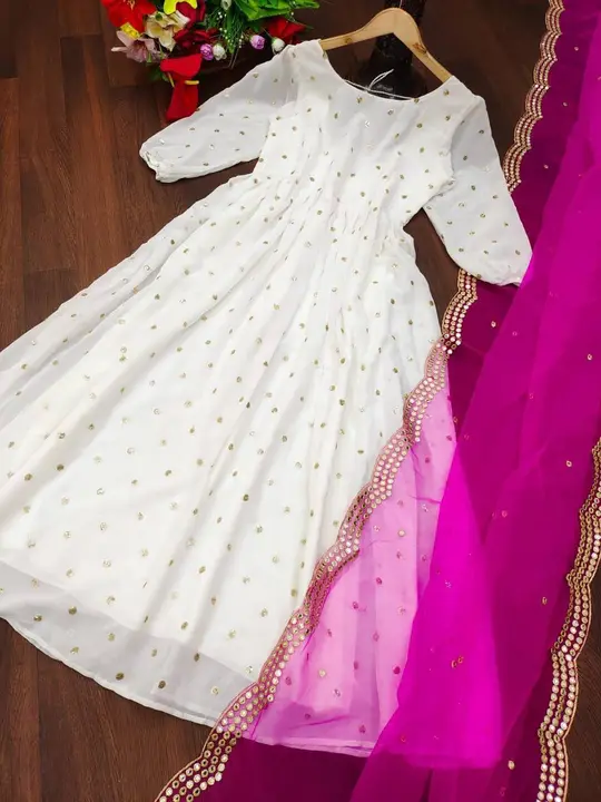 Kurti uploaded by Lable kesar on 5/9/2023