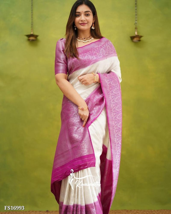 Sarees uploaded by Villa outfit on 5/9/2023