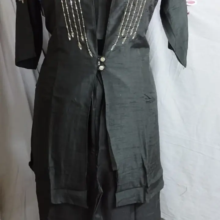 Product uploaded by Shree Komal boutique on 5/9/2023