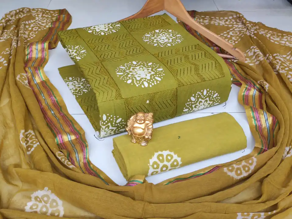 💕 *EMBROIDRY WORK WITH WAX BATIK*💕 uploaded by Priyanka fabrics on 5/9/2023
