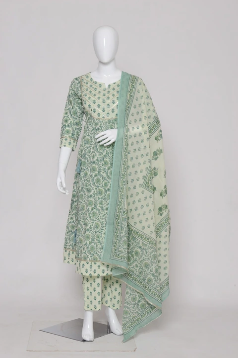 Cotton anarkali  uploaded by Nandini Corporation on 5/9/2023