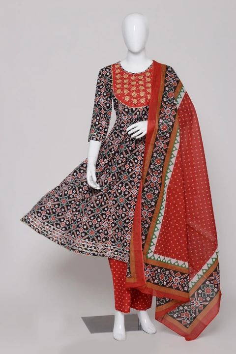 Cotton anarkali  uploaded by Nandini Corporation on 5/9/2023