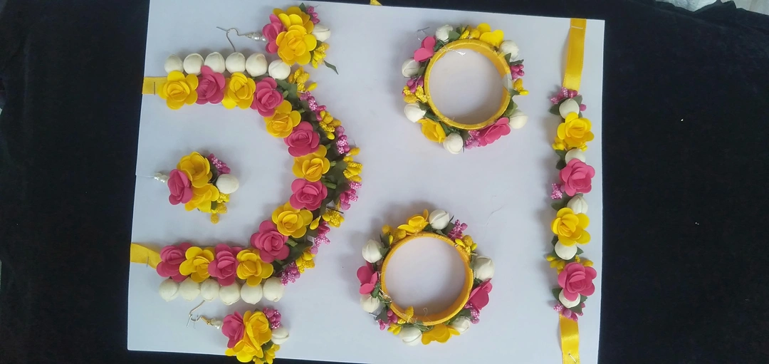 Haldi kumkum set with multiple colours  uploaded by SS GROUP MART on 5/9/2023